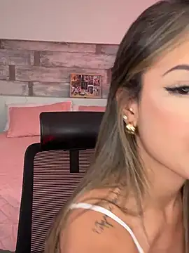 Alisha-Bond online show from January 11, 1:37 am