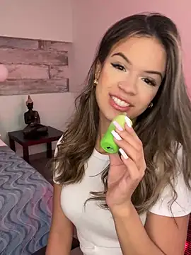 Alisha-Bond online show from January 20, 11:54 pm