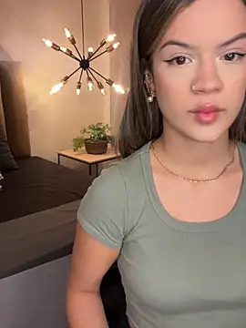 Alisha-Bond online show from February 23, 11:25 pm