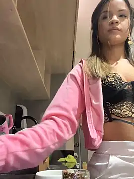 Alisha-Bond online show from February 27, 11:48 pm