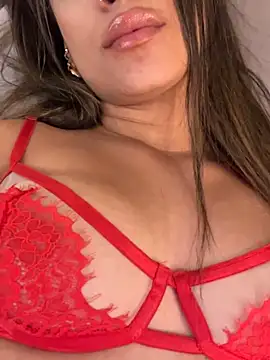 Alisha-Bond online show from March 19, 2:16 am