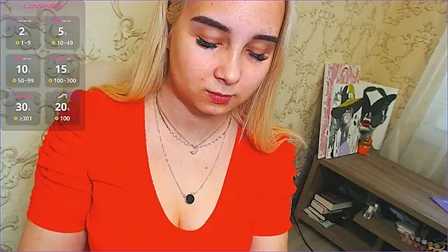 Snapshot of DolphinDreams chatting on January 9, 1:02 pm DolphinDreams online show from January 9, 1:02 pm