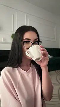 AllisonSky online show from May 29, 2:59 pm