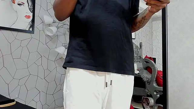 Snapshot of jackmacson chatting on December 3, 1:52 am jackmacson online show from December 3, 1:52 am