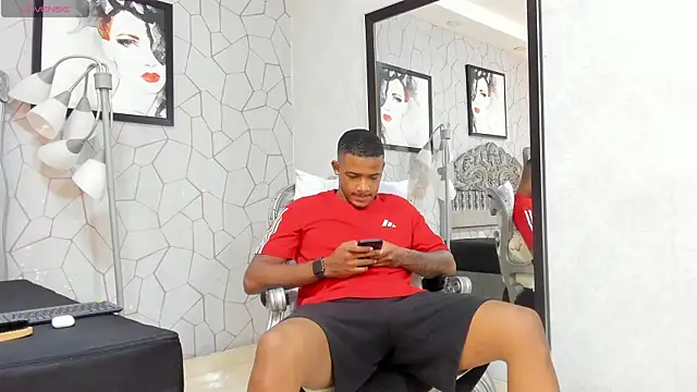 Snapshot of jackmacson chatting on December 28, 2:32 pm jackmacson online show from December 28, 2:32 pm