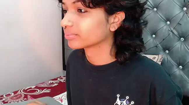 ToshiaKimich online show from March 17, 1:29 pm