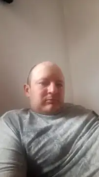 Snapshot of gato- chatting on December 12, 9:26 pm gato- online show from December 12, 9:26 pm