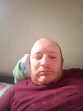 Snapshot of gato- chatting on March 15, 10:11 pm gato- online show from March 15, 10:11 pm