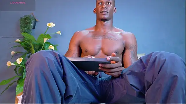 Iker bigdick online show from May 4, 7:21 pm
