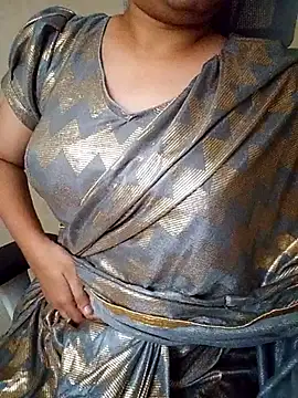 Snapshot of Indianhyna chatting on September 24, 7:12 am Indianhyna online show from September 24, 7:12 am