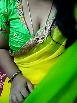 Snapshot of your-sameera chatting on December 23, 4:22 am your-sameera online show from December 23, 4:22 am
