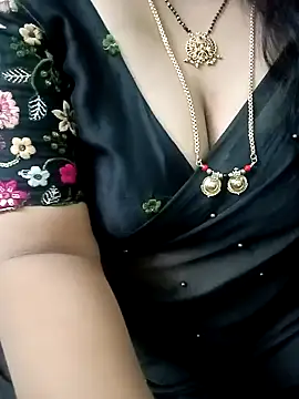 Snapshot of your-sameera chatting on January 28, 3:57 am your-sameera online show from January 28, 3:57 am