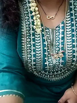 Snapshot of your-sameera chatting on February 7, 4:16 am your-sameera online show from February 7, 4:16 am