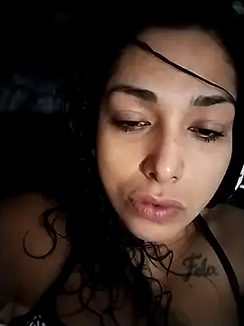 Qqaarly online show from December 8, 2:19 pm