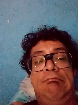 Snapshot of ohyoguirivay chatting on January 11, 11:32 pm ohyoguirivay online show from January 11, 11:32 pm