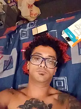 Snapshot of ohyoguirivay chatting on January 14, 3:56 am ohyoguirivay online show from January 14, 3:56 am