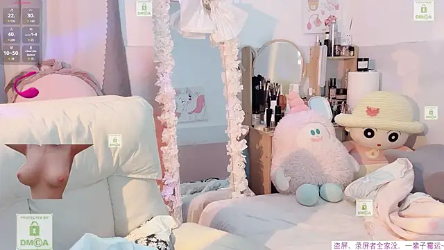 Snapshot of Carly_1 chatting on September 24, 12:52 pm Carly 1 online show from September 24, 12:52 pm