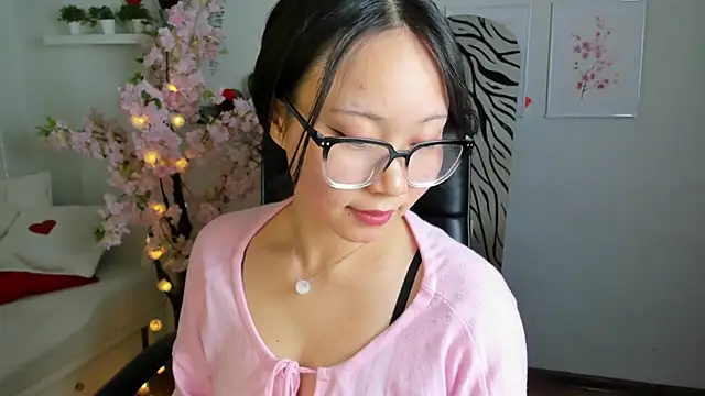 Inari Okami  online show from March 21, 6:16 am