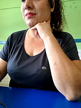 litha luna online show from December 18, 12:00 pm