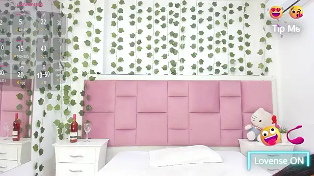 Snapshot of kaily_sweet1 chatting on March 5, 11:06 am kaily sweet1 online show from March 5, 11:06 am