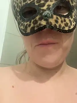 Snapshot of Lyannabuena69 chatting on March 4, 6:15 am Lyannabuena69 online show from March 4, 6:15 am