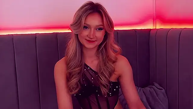 MiaNixan online show from March 21, 3:22 am