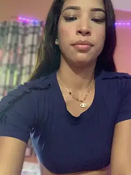 Snapshot of Nicole_cute1 chatting on December 29, 7:00 pm Nicole cute1 online show from December 29, 7:00 pm