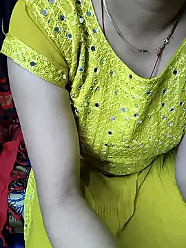 kaveerpooja947 online show from January 12, 3:17 pm