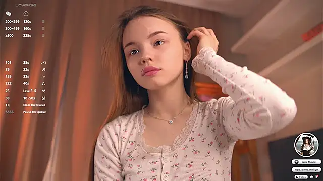 Miss miracle online show from October 27, 4:44 pm