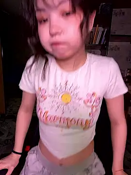 lalallalalaa- online show from January 18, 2:10 pm