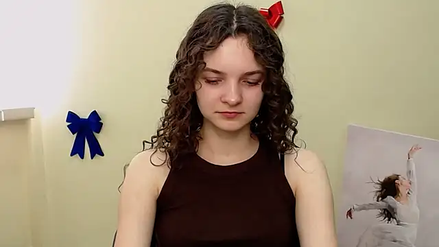  SusieSu  online show from February 24, 12:26 pm