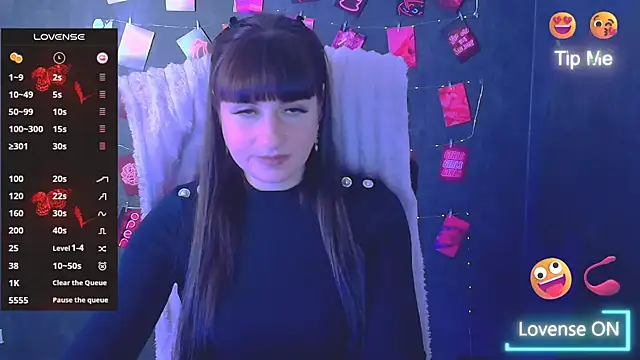 Snapshot of Violla_My chatting on December 19, 12:34 pm Violla My online show from December 19, 12:34 pm