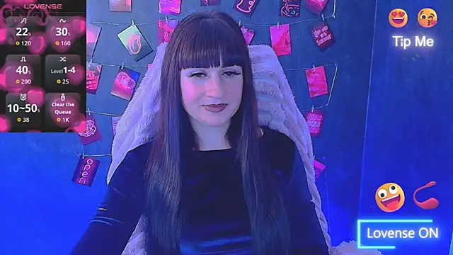 Snapshot of Violla_My chatting on February 3, 1:27 pm Violla My online show from February 3, 1:27 pm