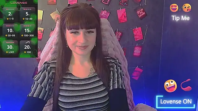 Snapshot of Violla_My chatting on March 4, 12:22 pm Violla My online show from March 4, 12:22 pm