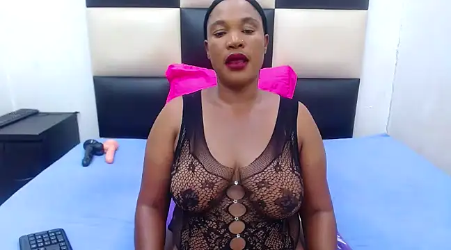 LICKABLEASSxxxx online show from March 6, 4:28 pm