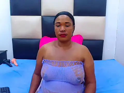 LICKABLEASSxxxx online show from March 12, 11:01 pm