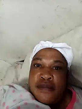 LICKABLEASSxxxx online show from November 27, 3:19 am