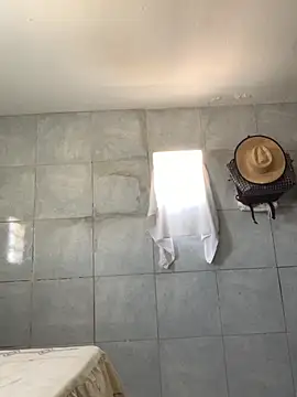 Gabrielleof online show from November 6, 1:12 pm