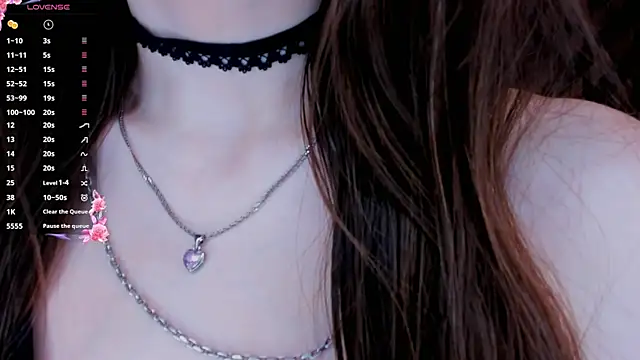 EvaBradley online show from December 30, 4:29 pm