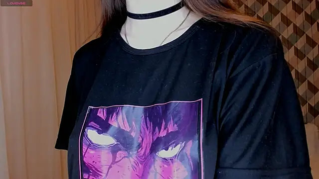 EvaBradley online show from March 2, 3:59 pm