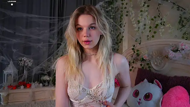 EdlinAlliston online show from November 2, 1:35 pm