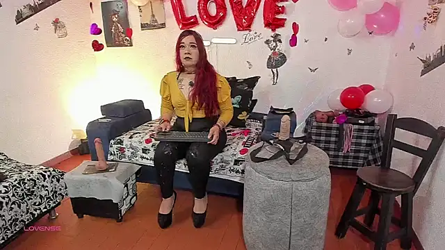 keila j online show from February 23, 10:01 am