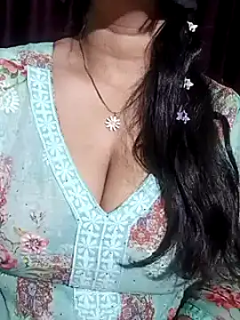 Snapshot of Anamika_Kapoor chatting on February 23, 11:14 pm Anamika Kapoor online show from February 23, 11:14 pm