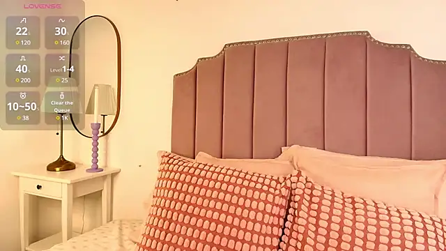 Snapshot of Eva_depp chatting on December 19, 11:18 am Eva depp online show from December 19, 11:18 am