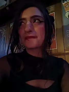 Lila Desiree online show from February 10, 5:25 am