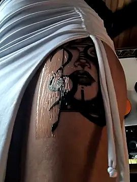 Lila Desiree online show from March 15, 8:43 pm