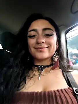 Snapshot of Lila_Desiree chatting on May 26, 10:39 pm Lila Desiree online show from May 26, 10:39 pm