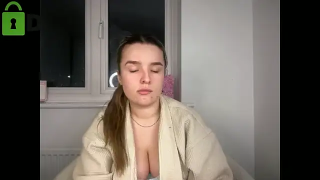 maisiesmithx online show from February 5, 10:03 pm