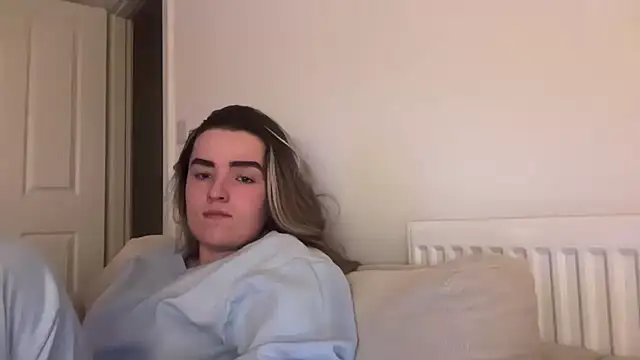 maisiesmithx online show from March 24, 12:37 am