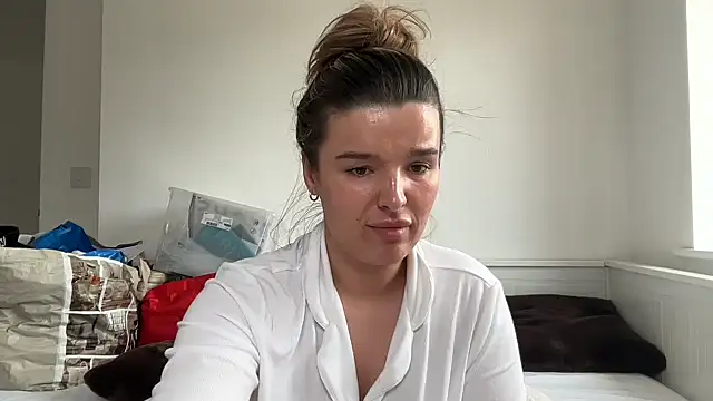 maisiesmithx online show from April 14, 12:11 pm